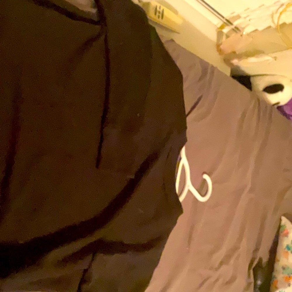 Color black. Brand time tru. size medium (8-10)